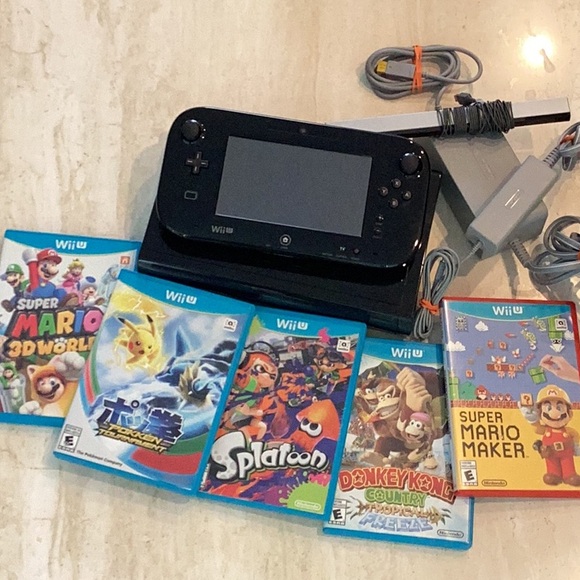 Nintendo Wii U Console & 5 Games Complete 32GB Pokemon Mario Gamepad - Picture 14 of 16